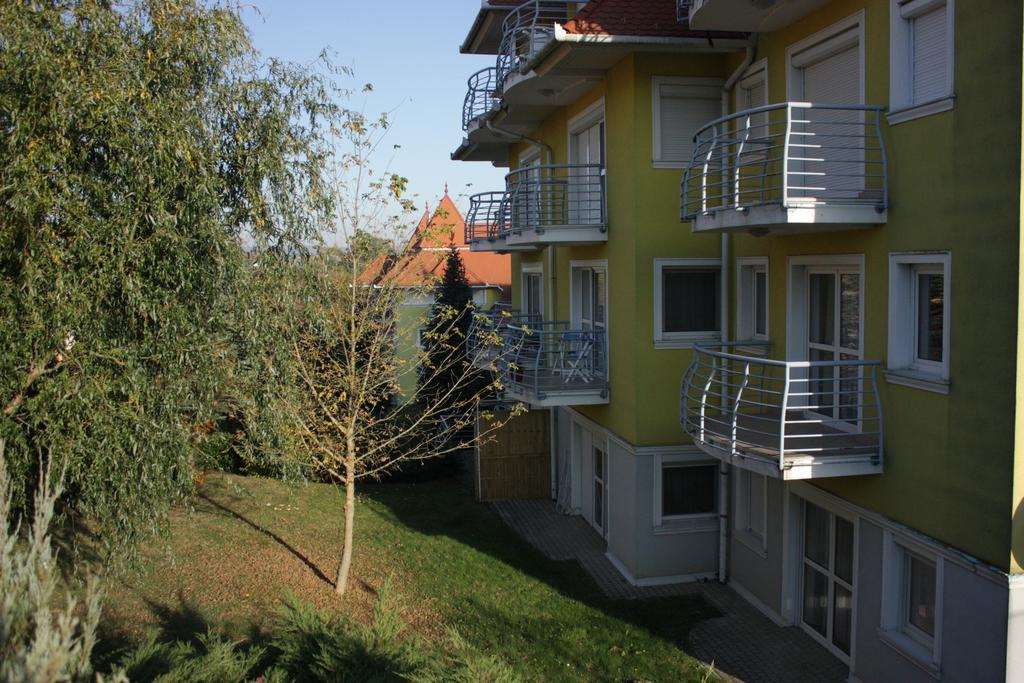 Lila Apartment
