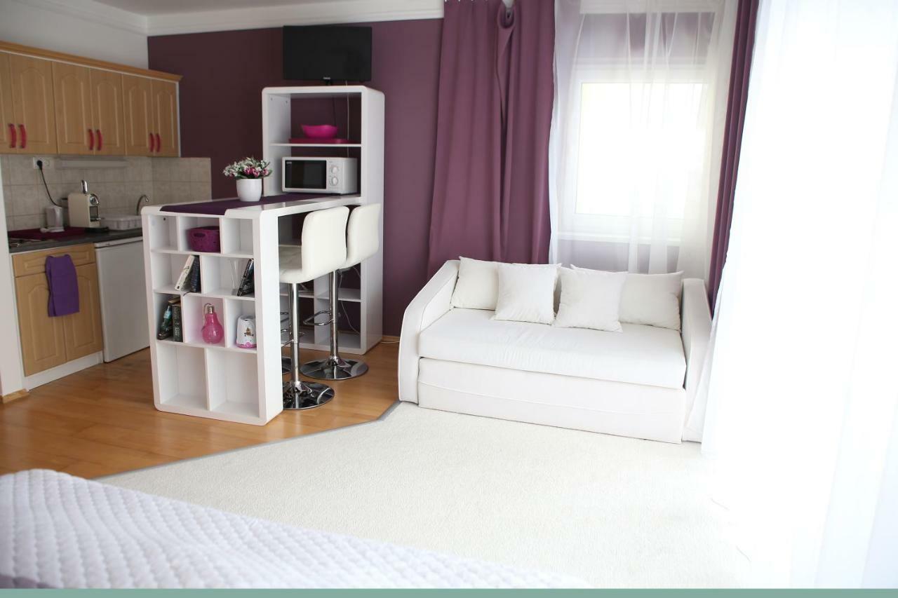 Lila Apartment *